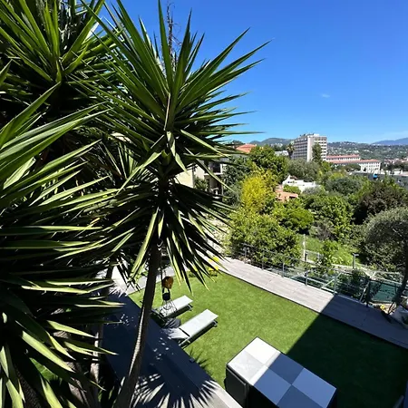 Appartement Maison Ariana *