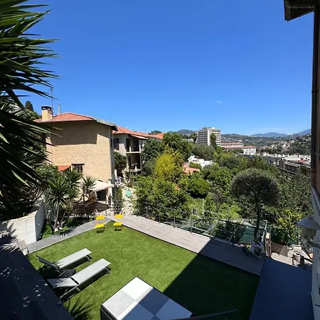 Maison Ariana Apartment